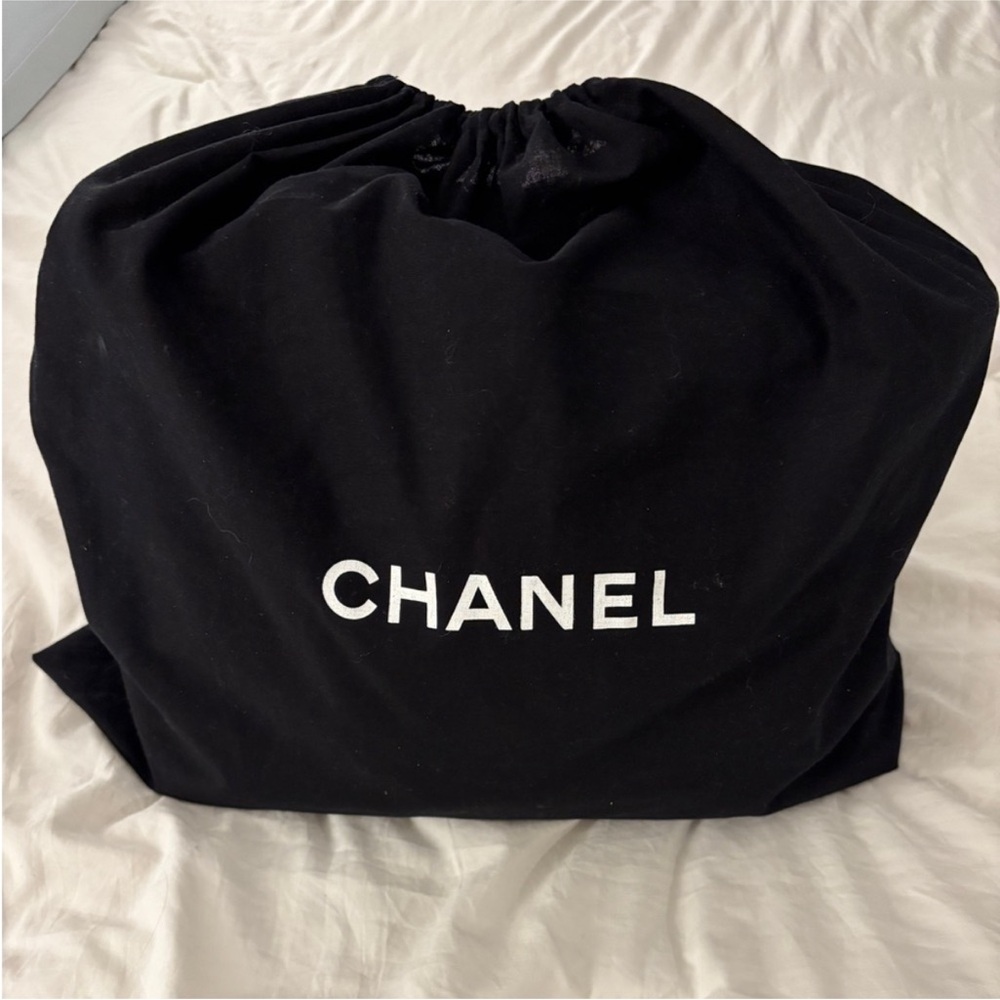 Chanel CC Glazed Twisted Tote/ Shoulder Bag - Picture 13 of 13